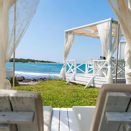 Neptune Sea House - Beachfront Agios Spyridon  Exterior photo